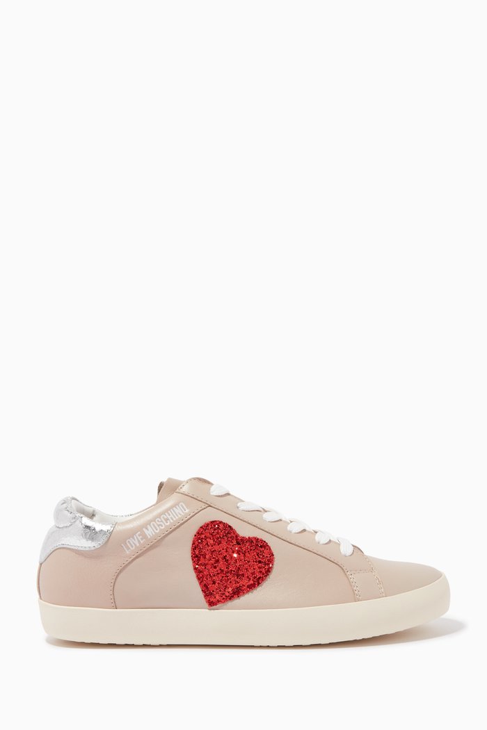 

Heart Logo Sneakers in Leather, Pink