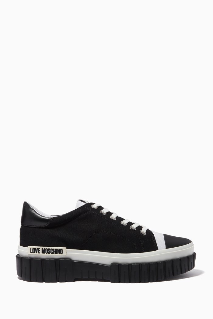 

Lovely Love Low-top Sneakers in Canvas, Black