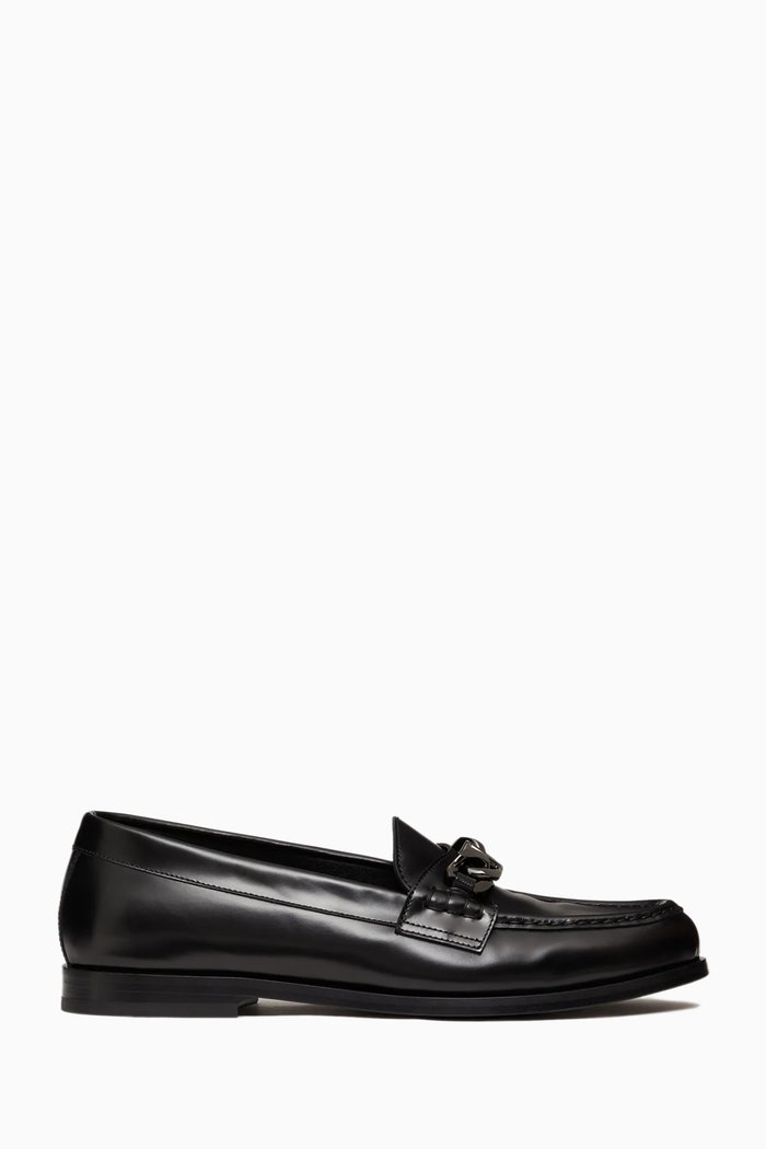 

Valentino Garavani VLOGO Chain Loafers in Leather, Black