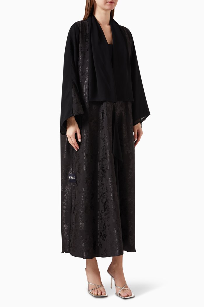 

Floral Textured Abaya in Chiffon, Black