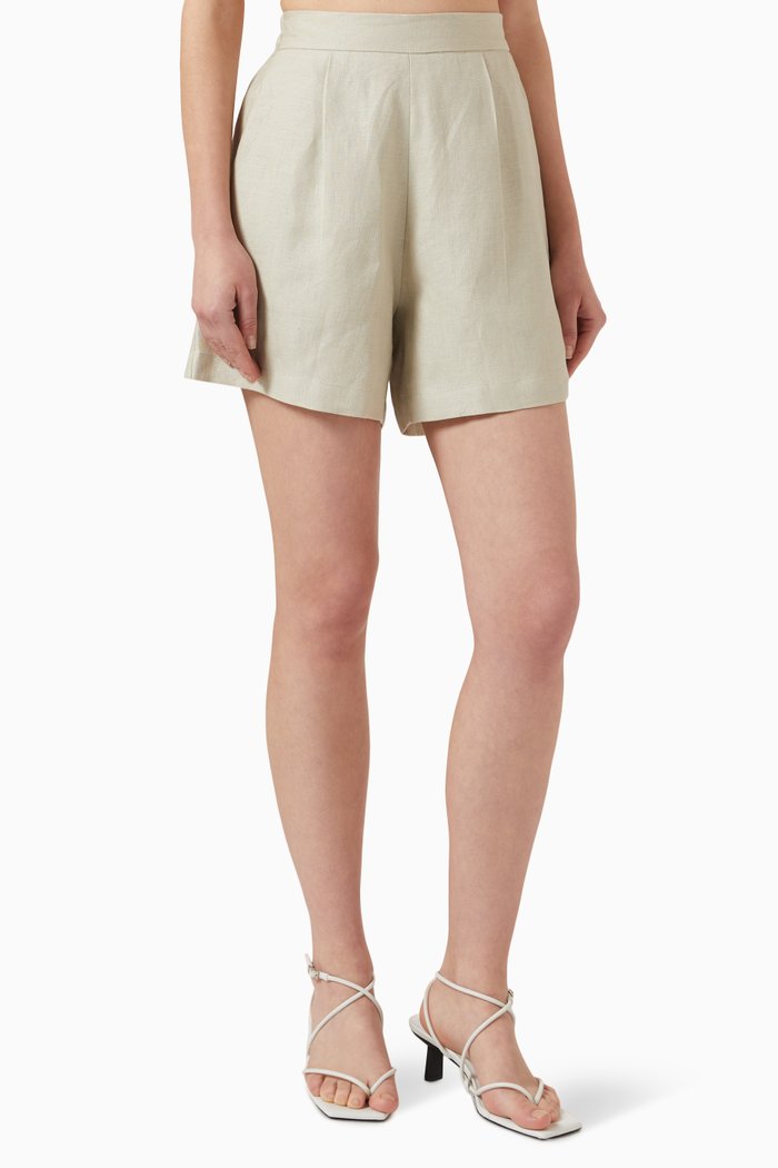 

Karen Shorts in Linen, Neutral