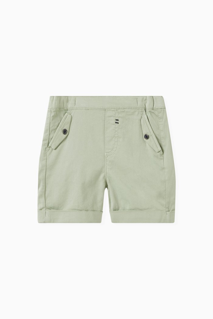 

Buttoned-pockets Shorts in Cotton, Green
