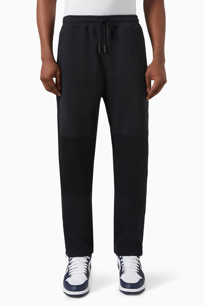 

23 Engineered Sweatpants in Cotton, Black