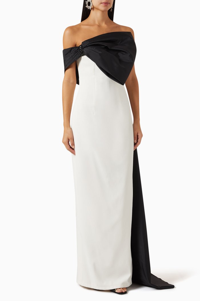 

Off-Shoulder Gown in Crepe, White