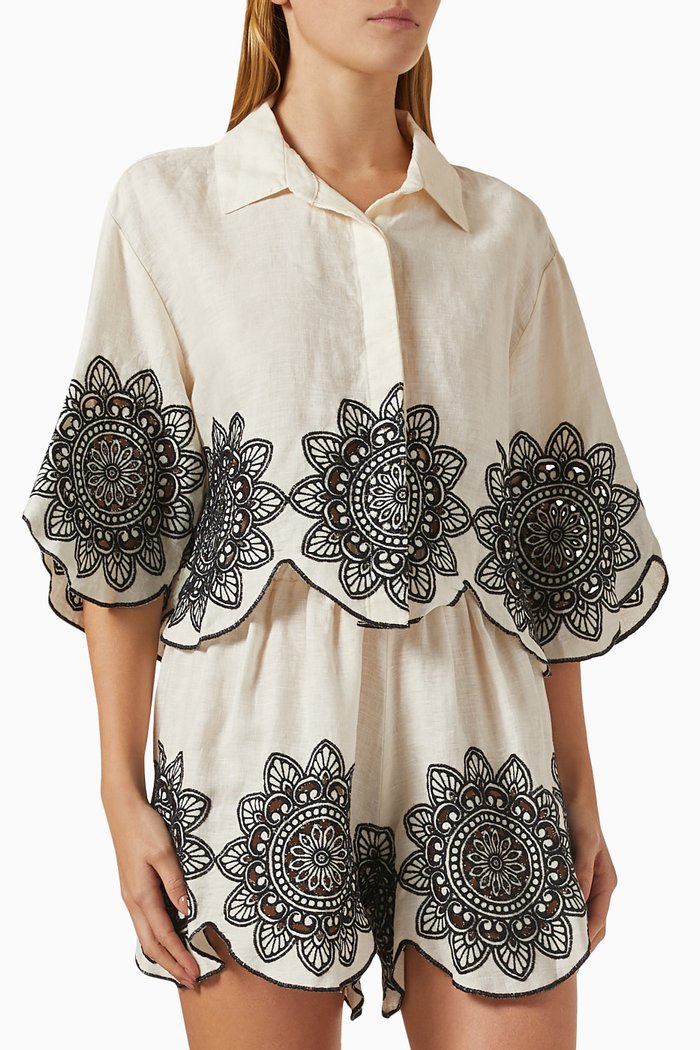 

Embroidered Scalloped Shirt in Linen, Neutral