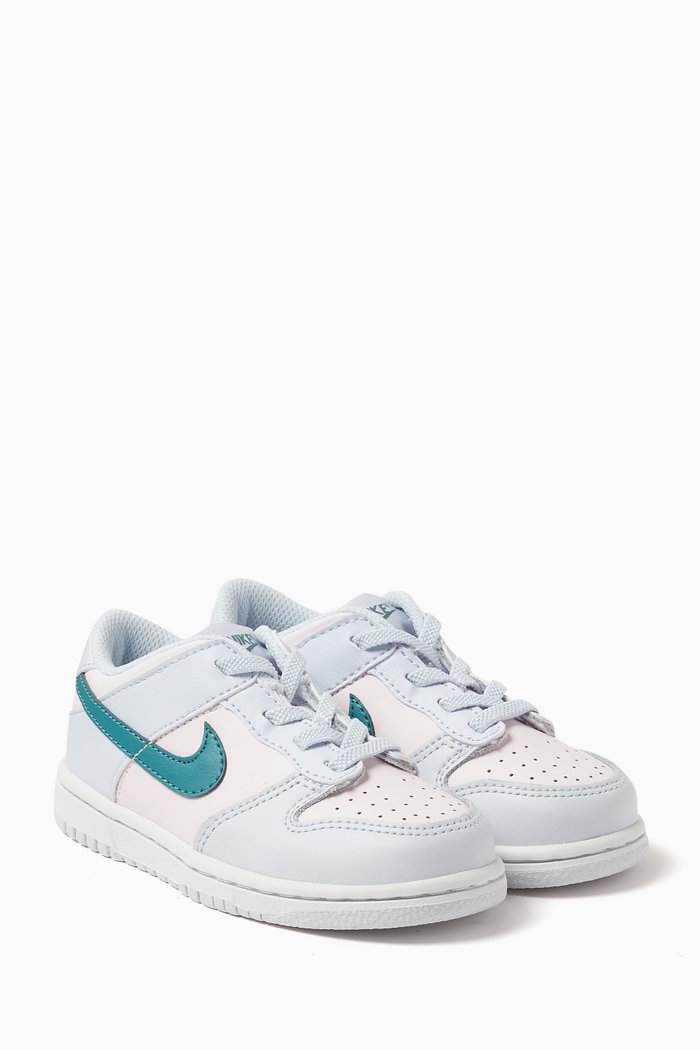 Dunk Low LX Sneakers in Leather, Grey
