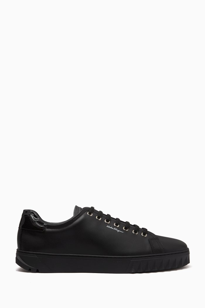 

Script Logo Sneakers in Smooth Leather, Green