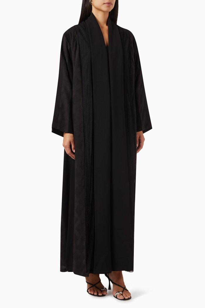 Zainah-cut Striped Abaya, Black