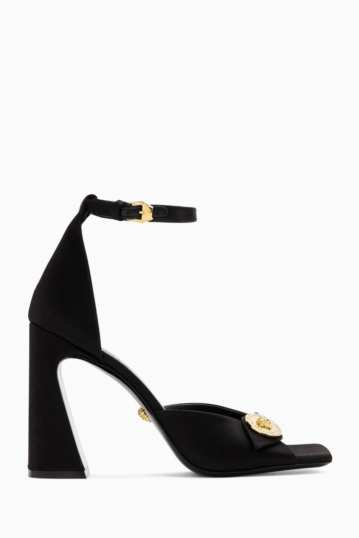

Slingback Pumps in Satin, Black