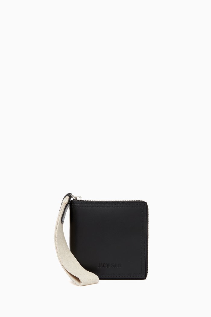 

Le Carré Rond Wallet in Leather, Black