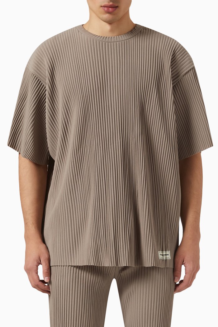 

Pleated T-shirt in PLISSE100©, Brown