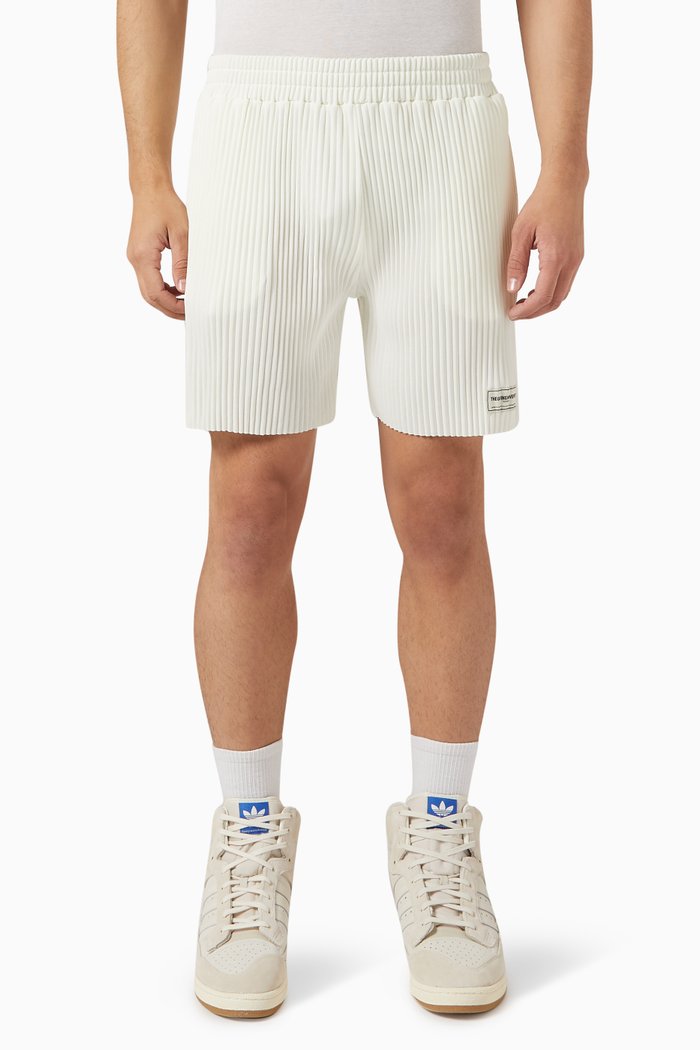 Pleated Shorts in PLISSE100©, Neutral