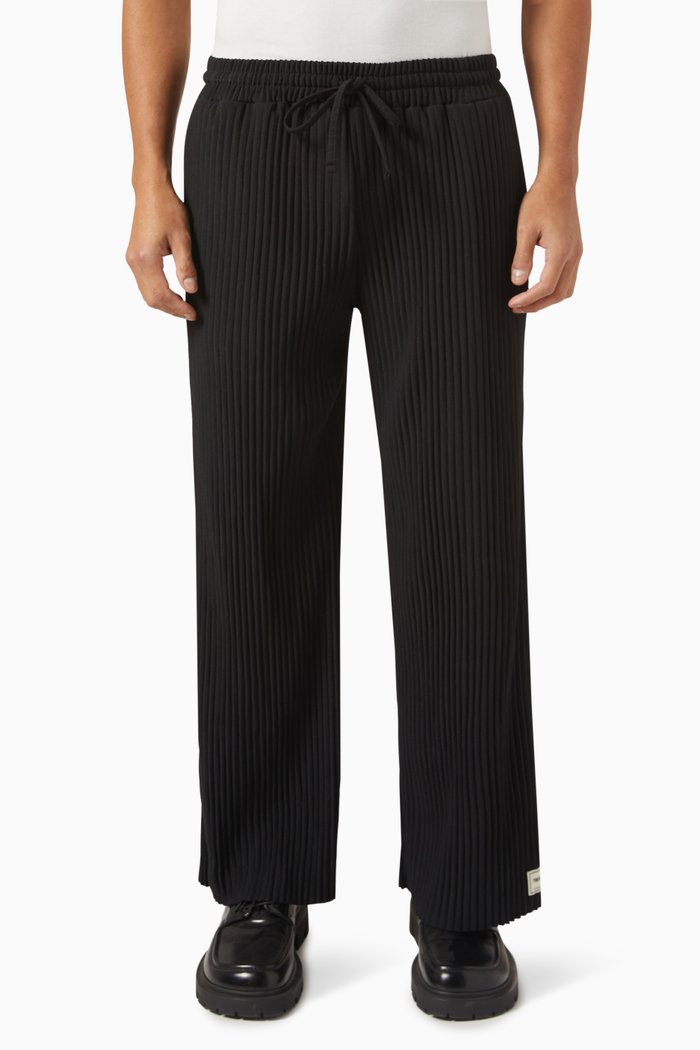 Wide-leg Pants in PLISSE100©, Black