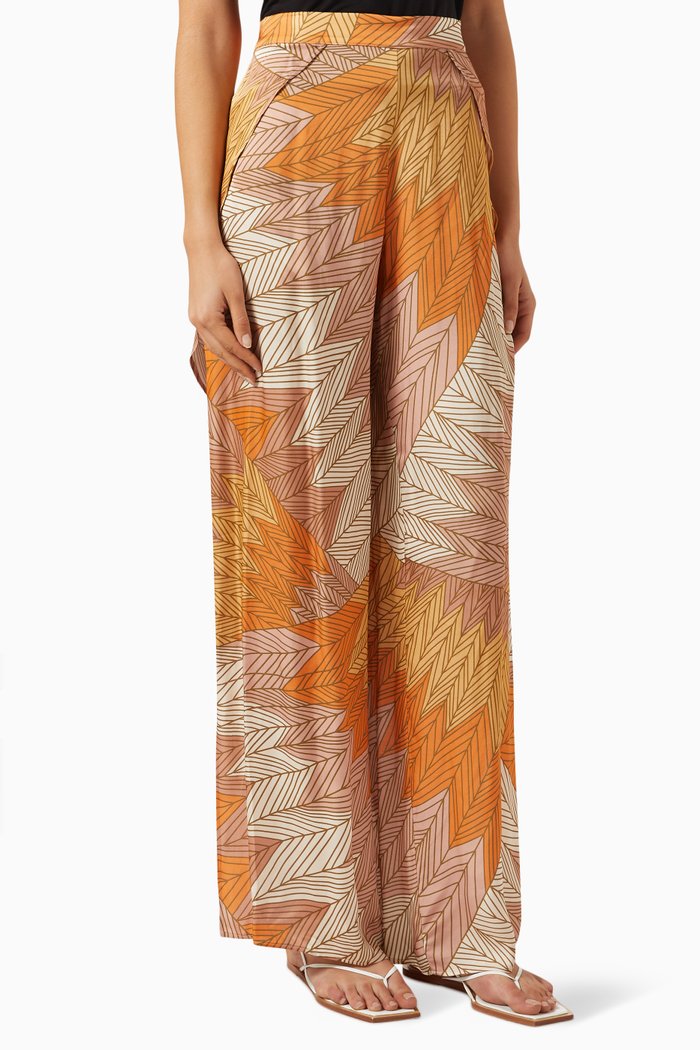 

Whitney Printed Slit Pants in Viscose, Multicolour