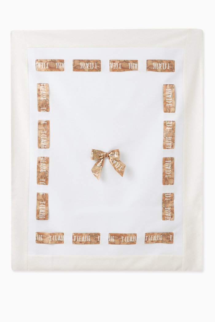 

World Map Bow Blanket in Cotton, White