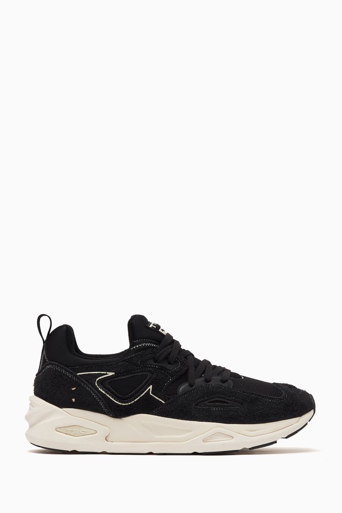 

TRC Blaze Worn Out Sneakers in Canvas, Black