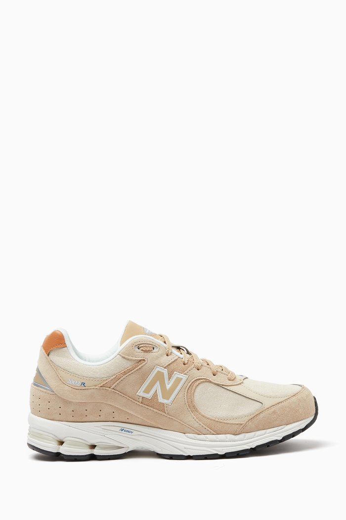 

2002R Heritage Unisex Low-top Sneakers in Textile, Neutral