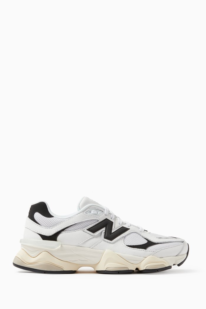 Amplified Athletics Sneakers in Mesh & Suede, White