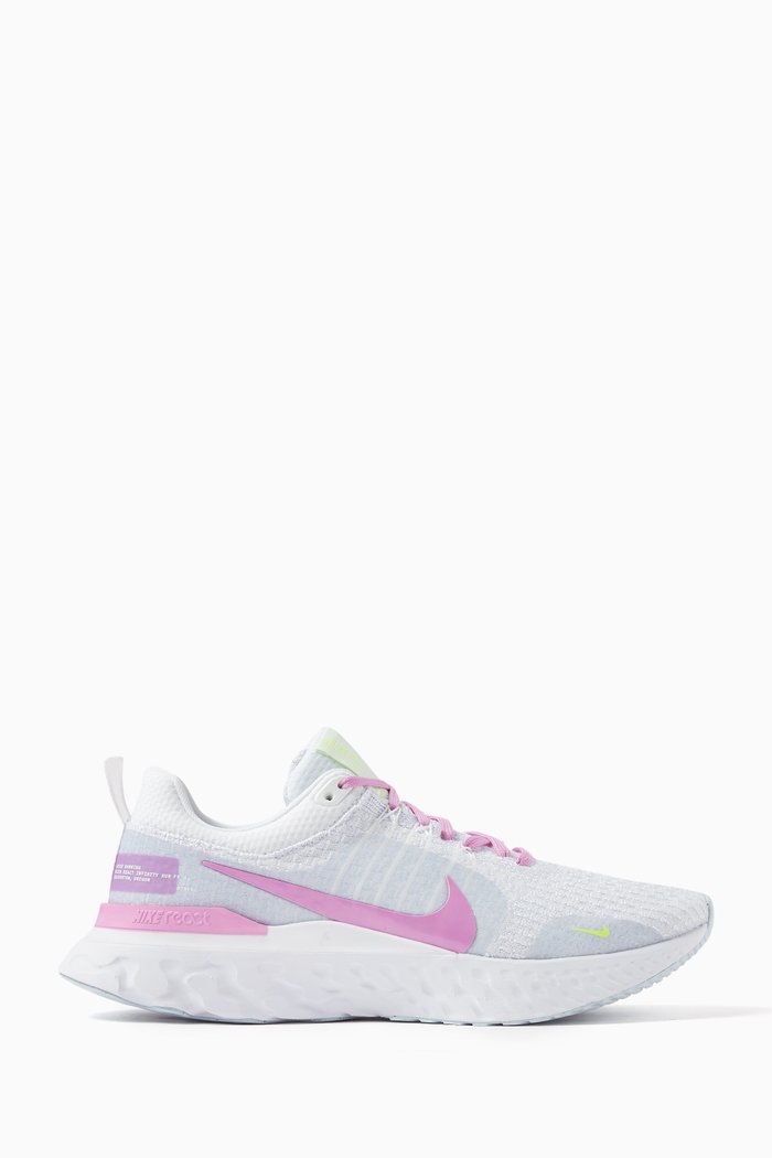 

React Infinity Run 3 Sneakers in Flyknit, Pink