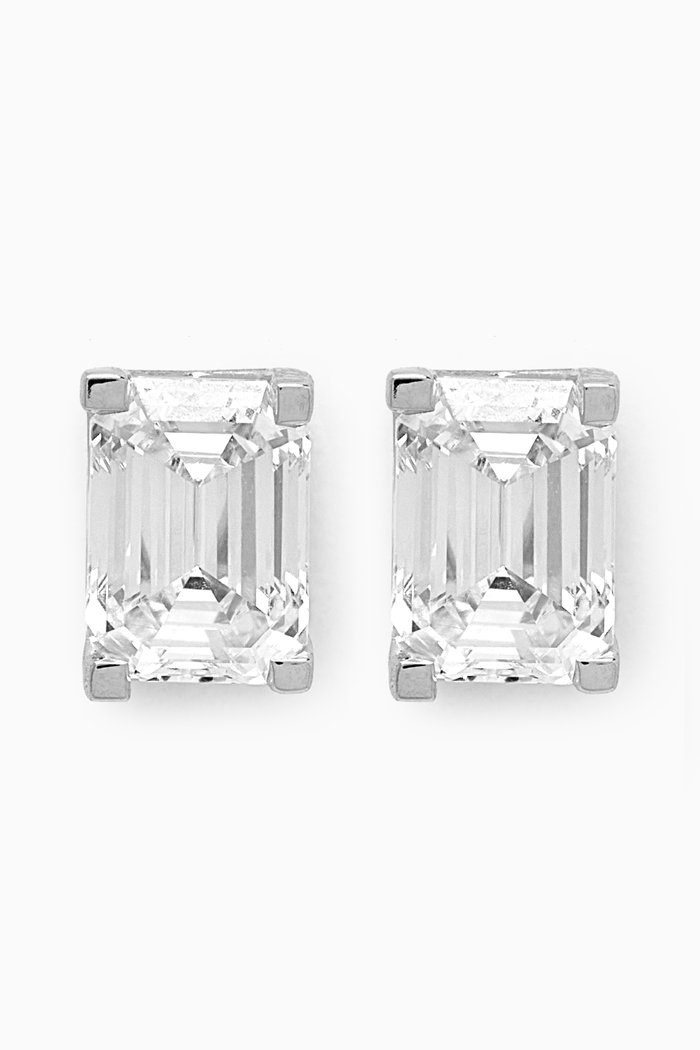 

Emerald Diamond Stud Earrings in 18kt White Gold