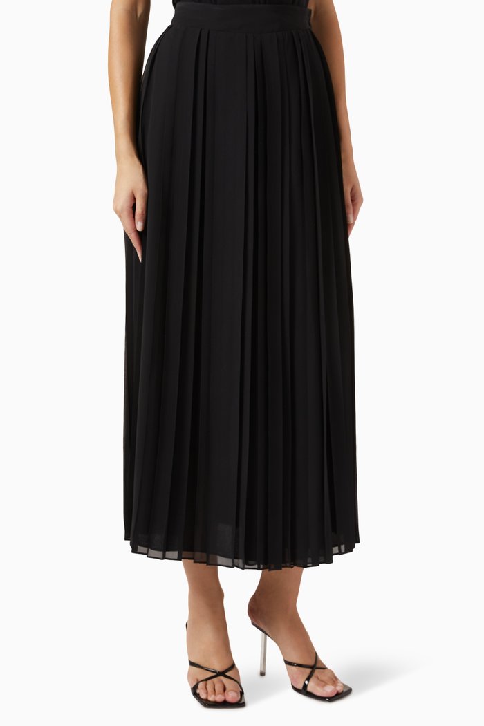 

Closed Pleated Midi Skirt in Viscose, Black