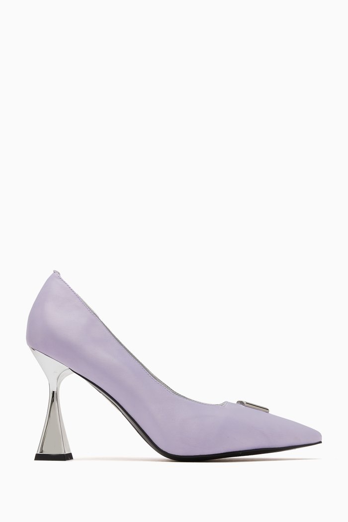 

Debut Brooch Court Pumps in Satin, Purple