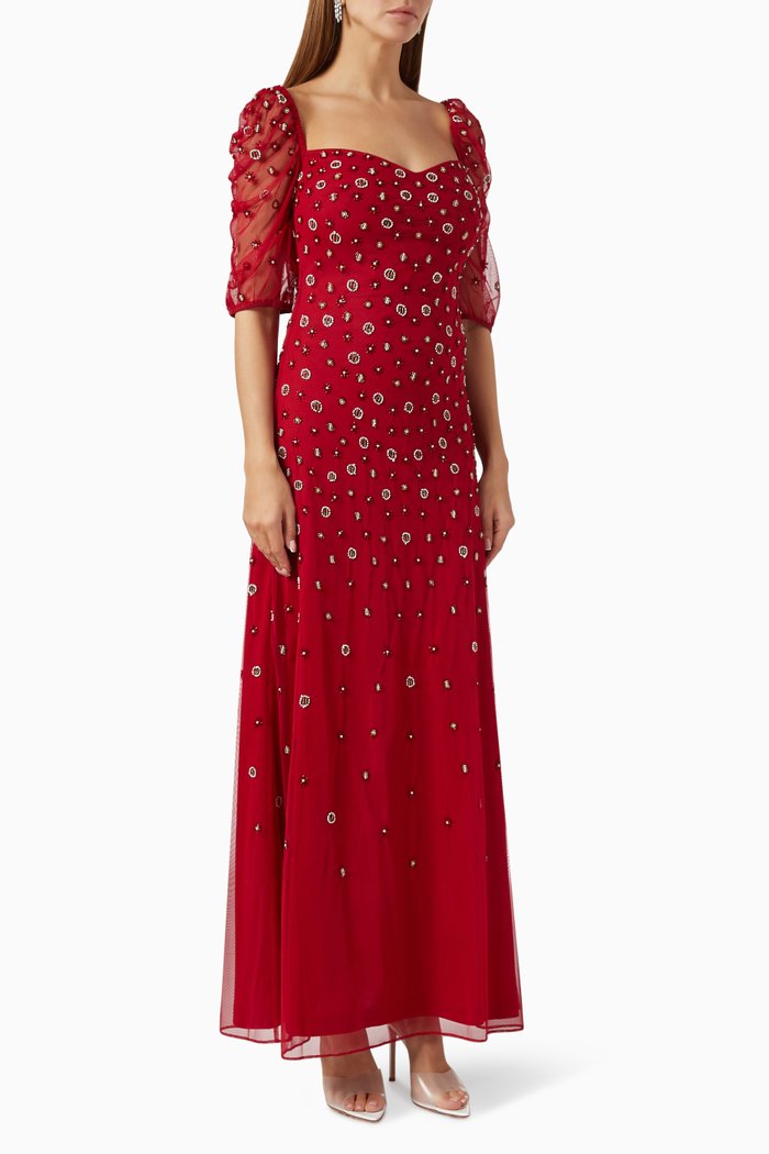 

Beaded Sweetheart-neck Gown in Tulle, Red