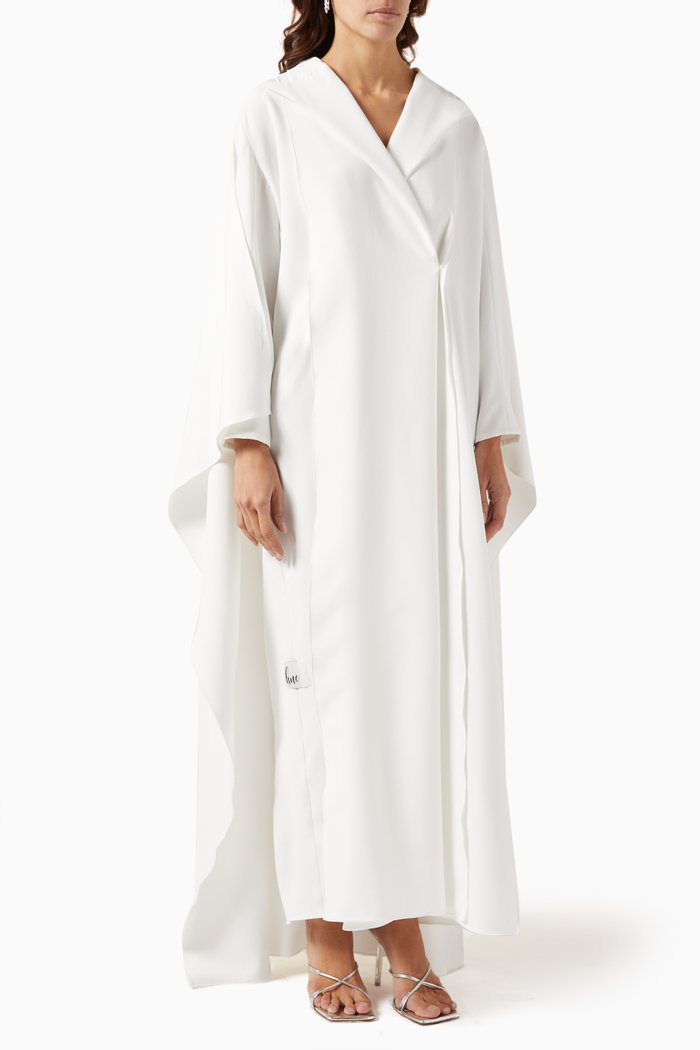 

Cape Dress in Crepe, White
