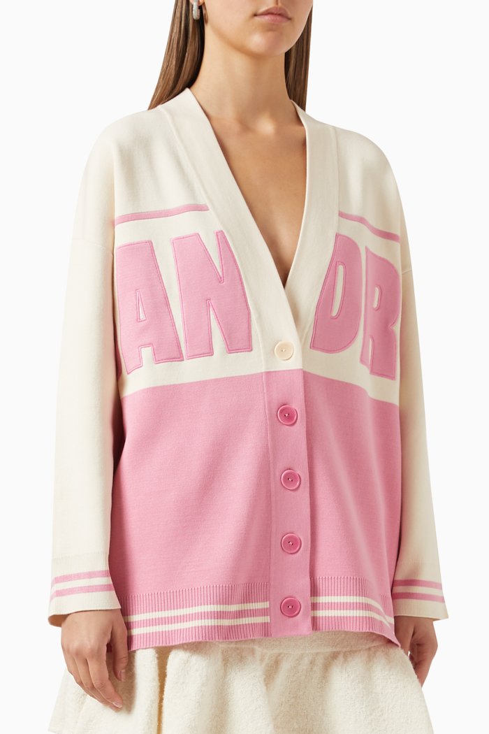 

Oversized Logo Cardigan in Knit, Pink