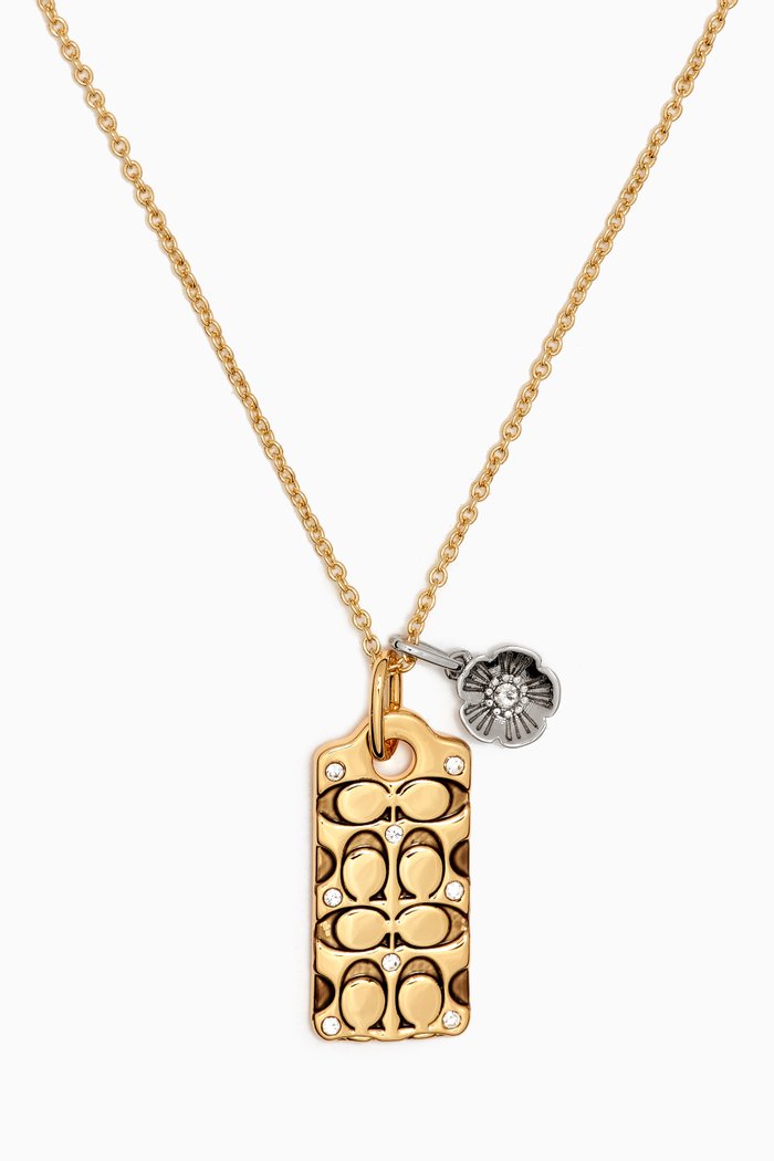 

Quilted C Tag Pendant Necklace in Metal, Gold