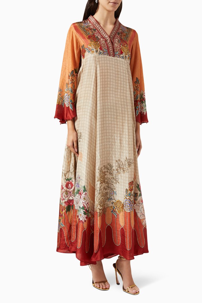 

Cindy Kaftan in Silk, Neutral