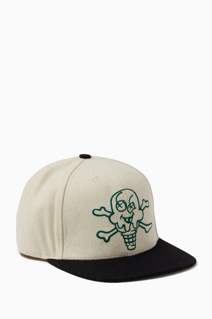 

Cones & Bones 6-panel Cap in Felt Fabric, Neutral