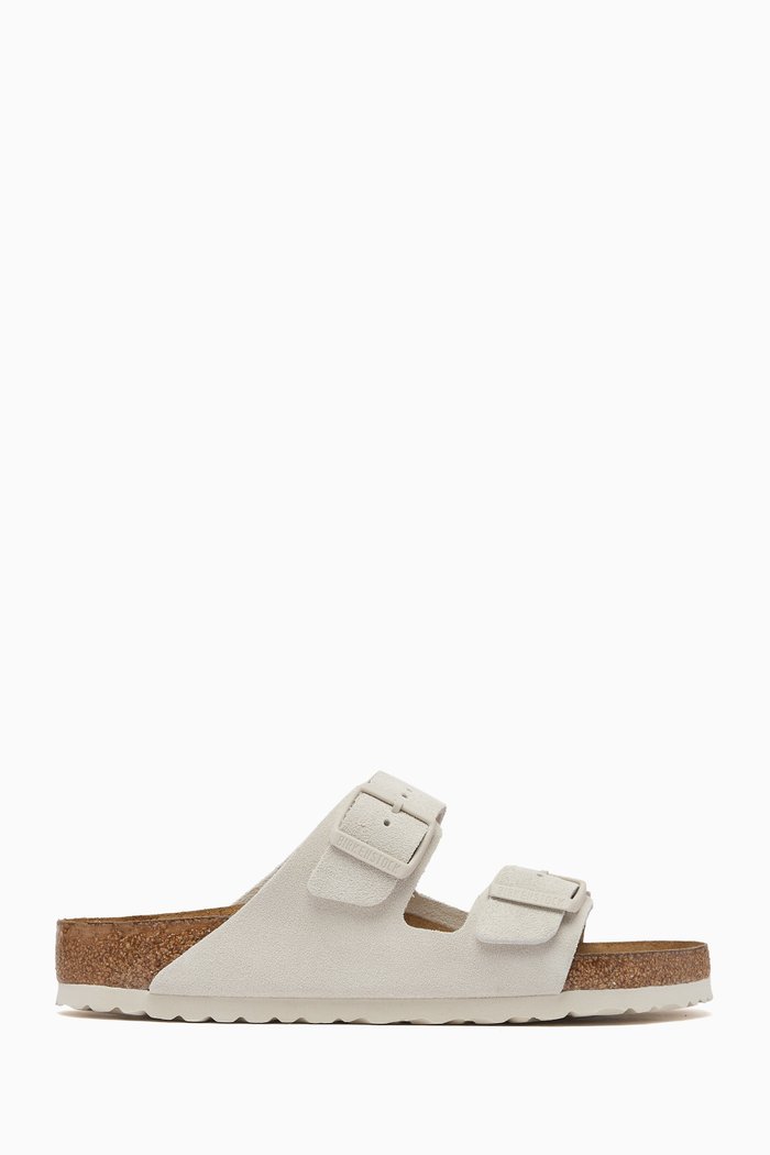 

Arizona Sandals in Suede, White