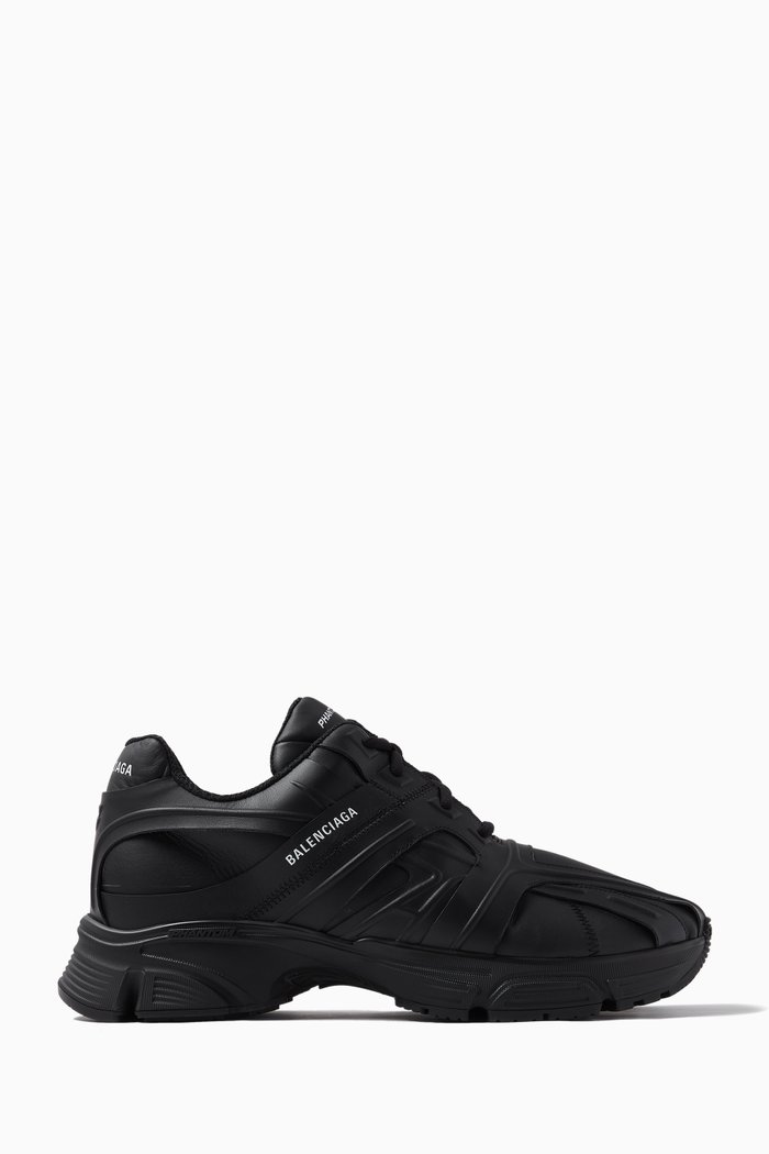 

Phantom Low-top Sneakers in Leather, Black