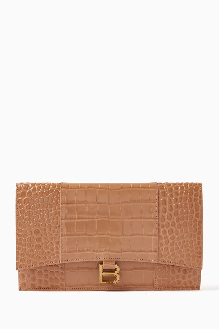 

Hourglass Flat Pouch with Flap in Shiny Crocodile-embossed Calfskin, Neutral