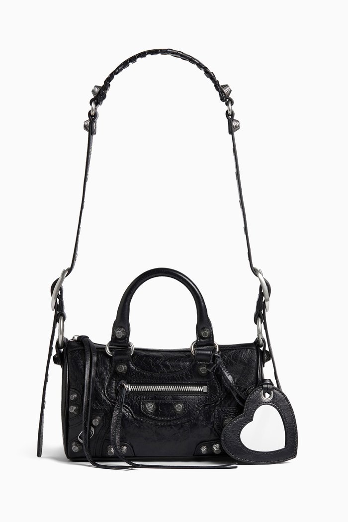 

Medium Le Cagole Duffle Bag in Arena Lambskin, Black