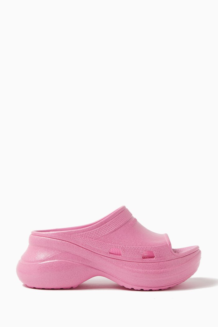 

x Crocs™ Pool Slides in Glitter Rubber, Pink