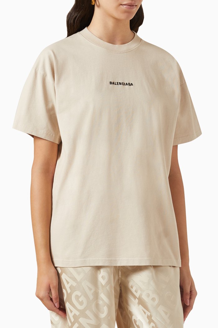 

Logo Medium-fit T-shirt in Cotton-jersey, Neutral