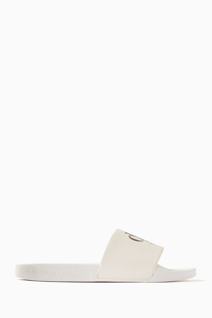 Oversized Logo Slides in Faux-leather, White