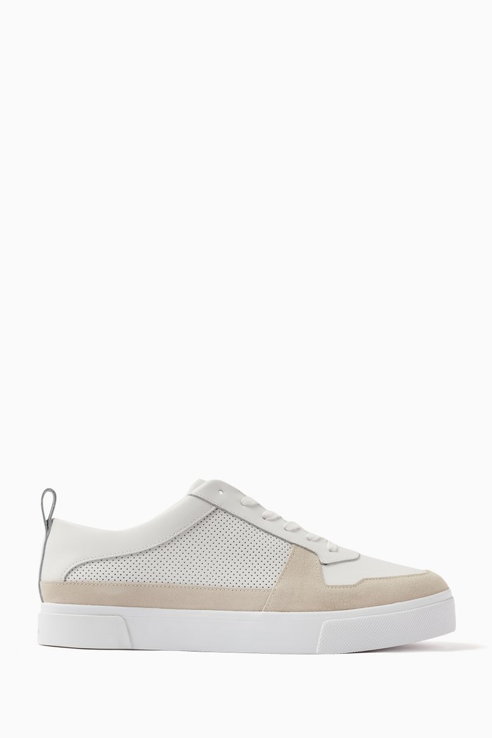 

Low Top Vulcanized Sneakers in Leather, White
