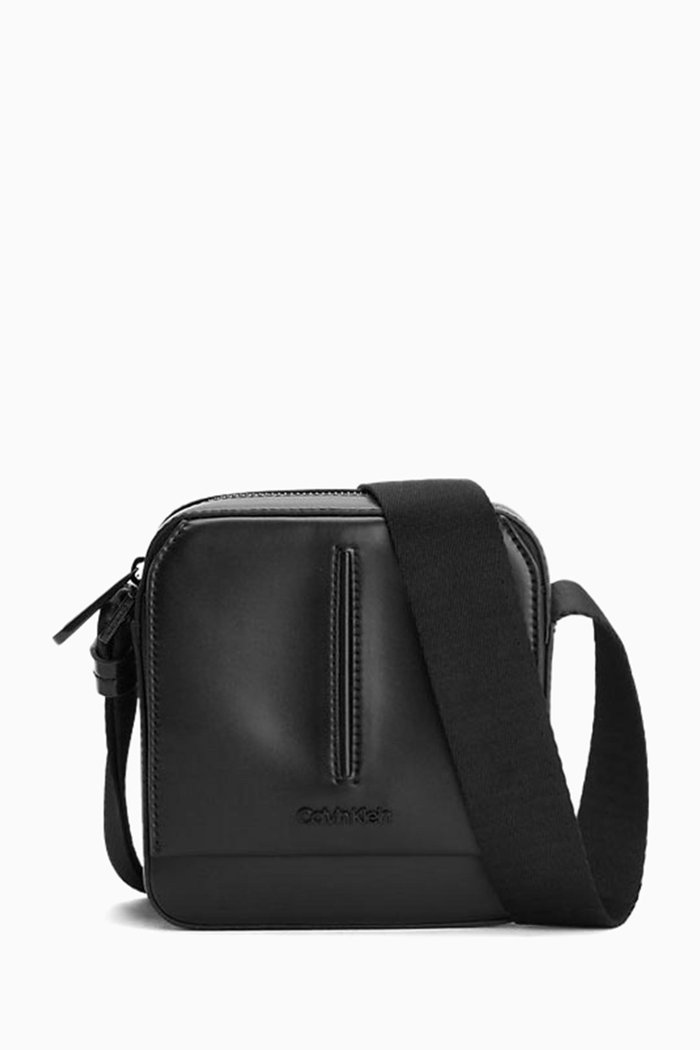 

CK Median Cube Reporter Bag in Recycled Faux Leather, Black