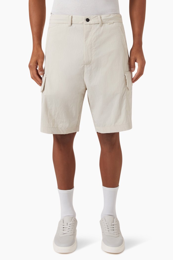 

Cargo Shorts in Nylon, Neutral