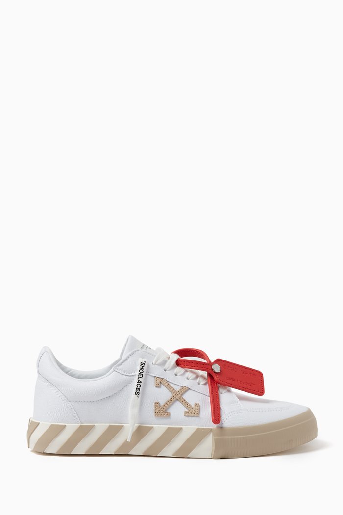 

Low Vulcanized Sneakers in Canvas, White