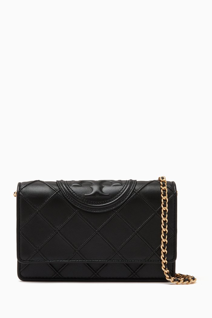 

Fleming Soft Chain Wallet in Leather, Black