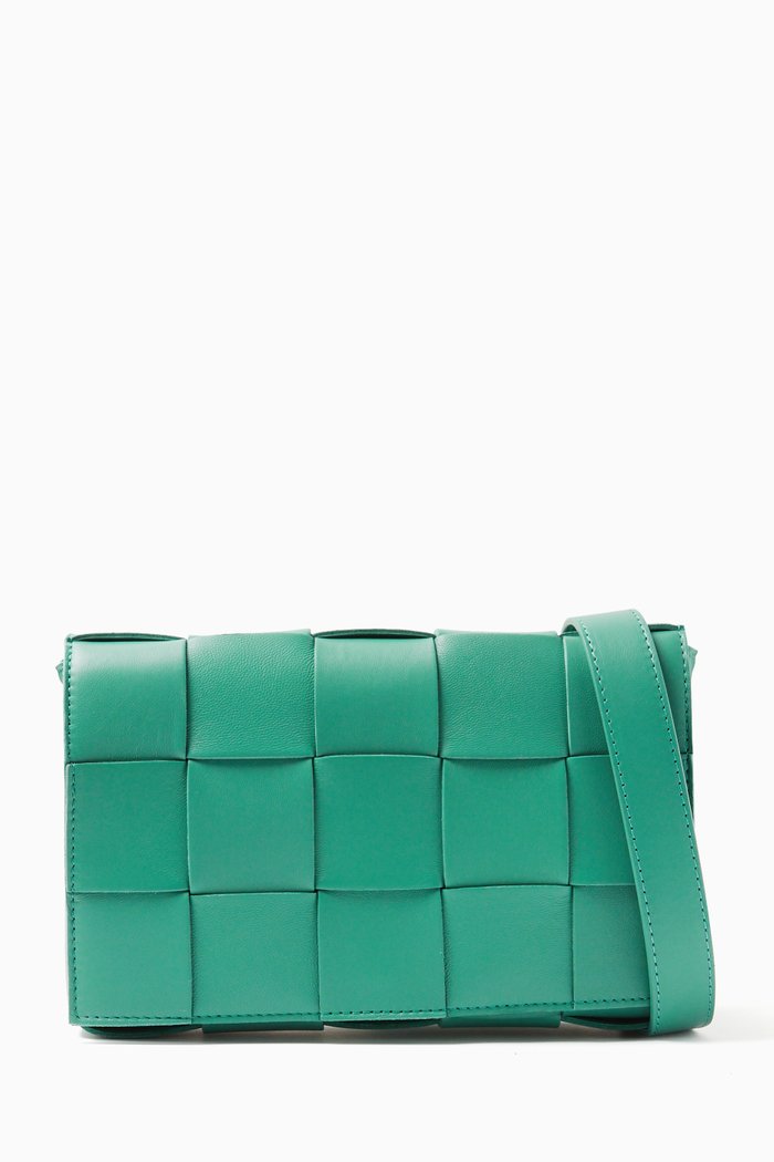 

Cassette Bag in Intreccio Leather, Green