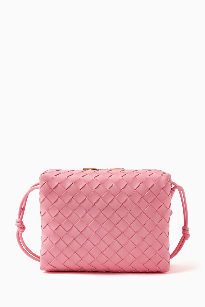 

Small Loop Camera Crossbody Bag in Intrecciato Leather, Pink