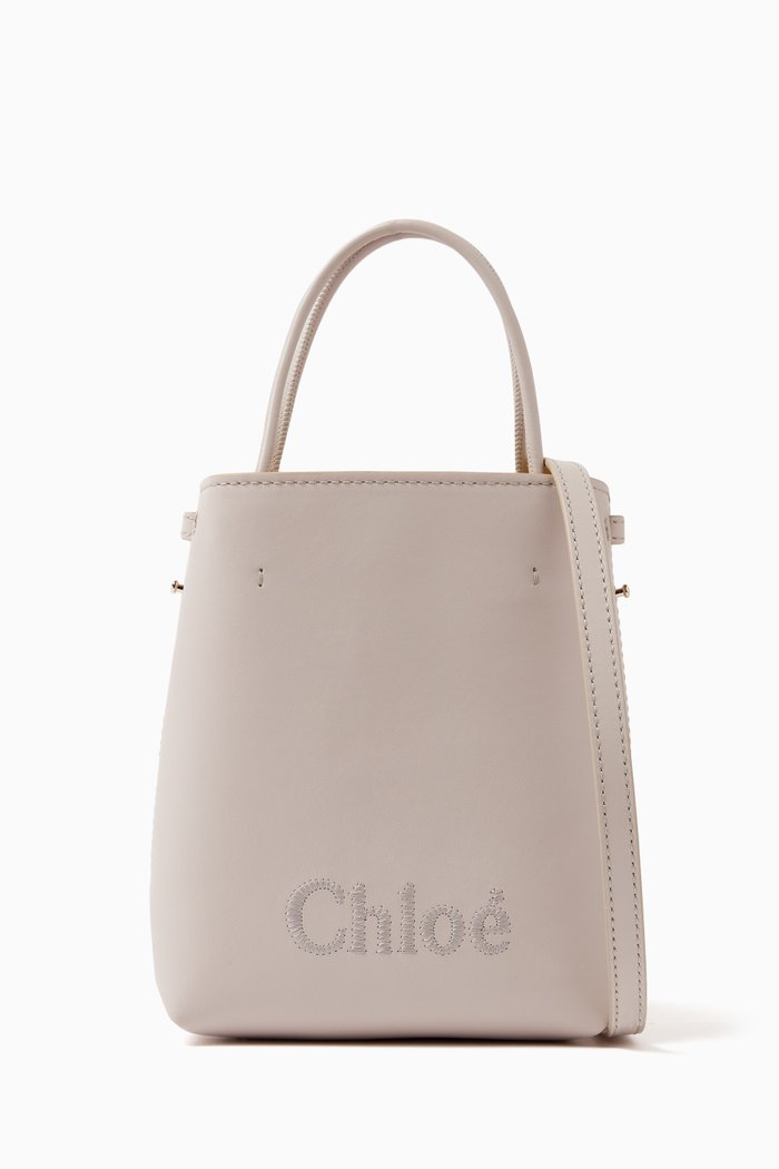 

Chloé's Sense Micro Tote Bag in Shiny Calfskin, Grey