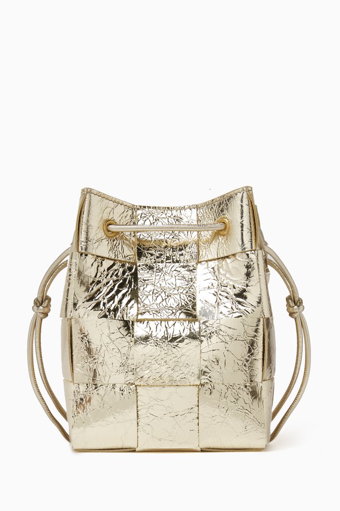 

Small Cassette Crossbody Bucket Bag in Intreccio leather, Gold