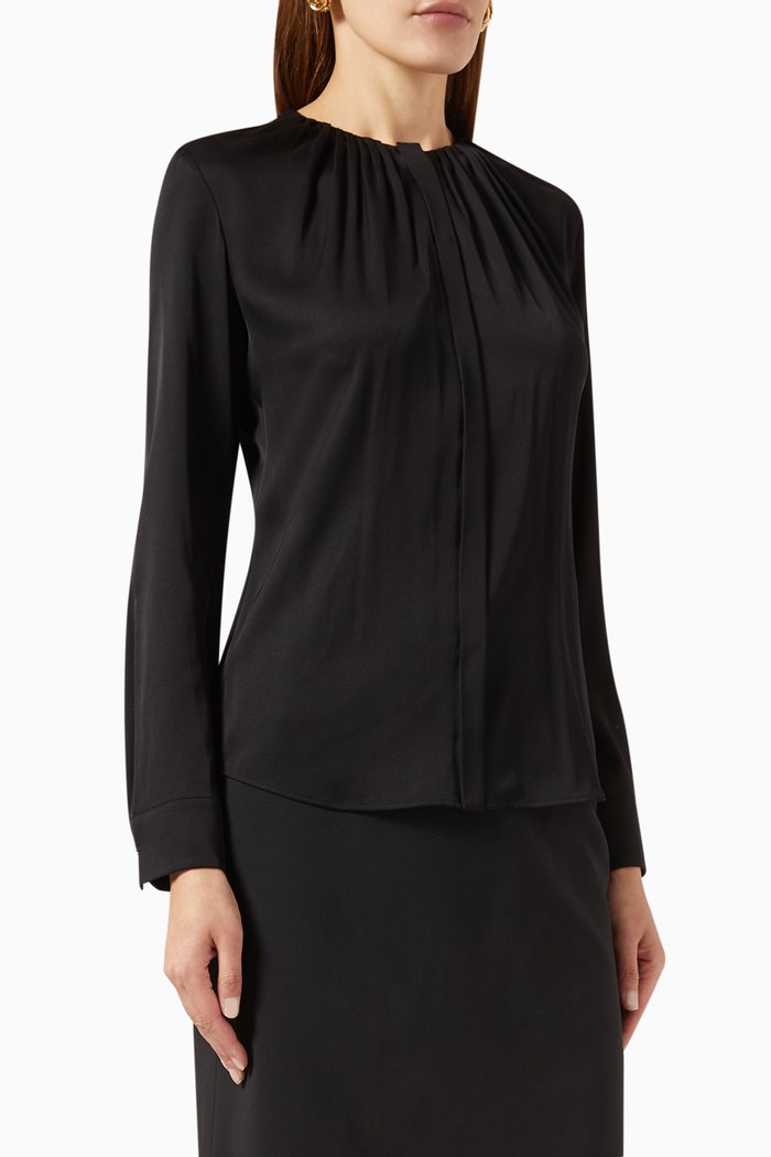 

Banorah Slim Fit Blouse in Silk, Black