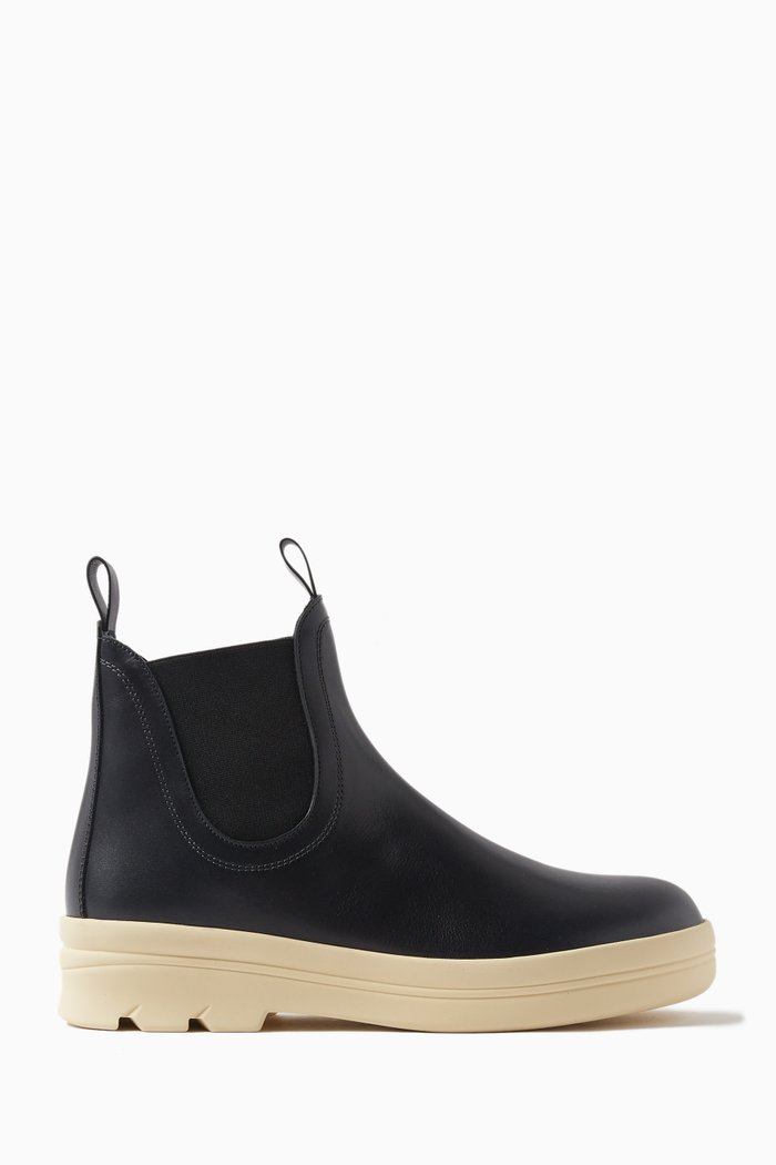 Lakeside Ankle Chelsea Boots in Calfskin Leather, Blue